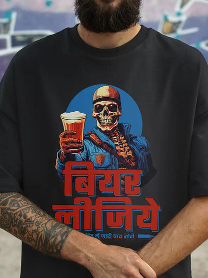 Man wearing Beer Lijiye - Oversized Black Cotton T-Shirt